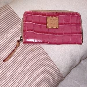 Dooney & Bourke card holder